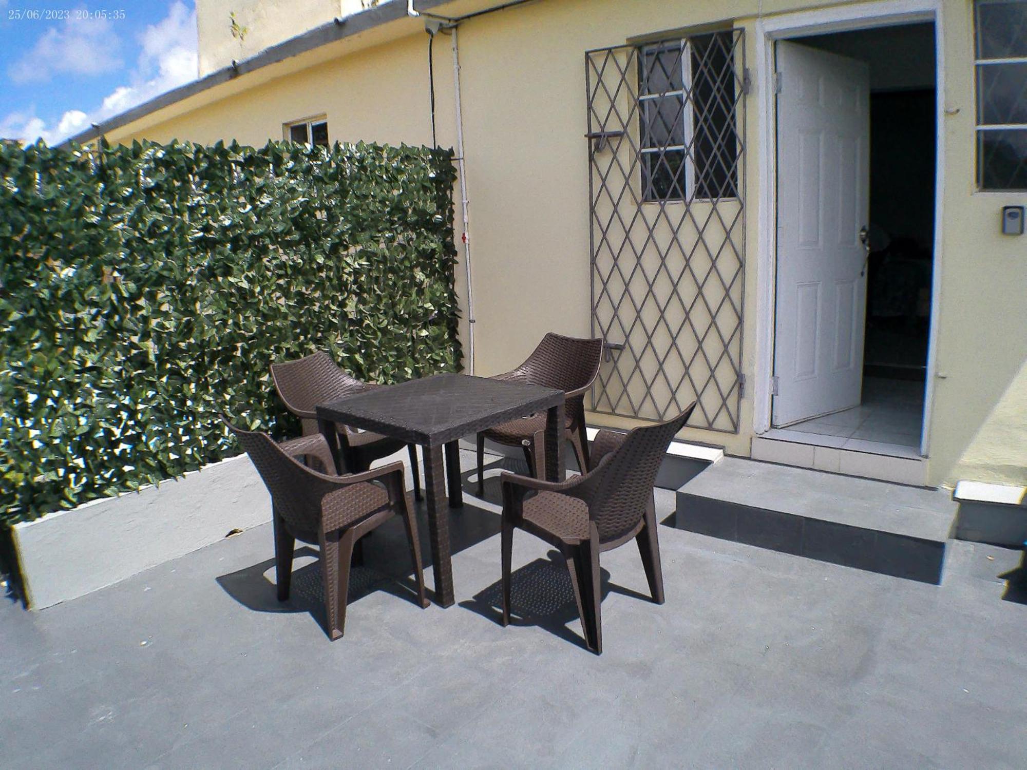 Harriott Heights Apartment Mandeville Exterior foto