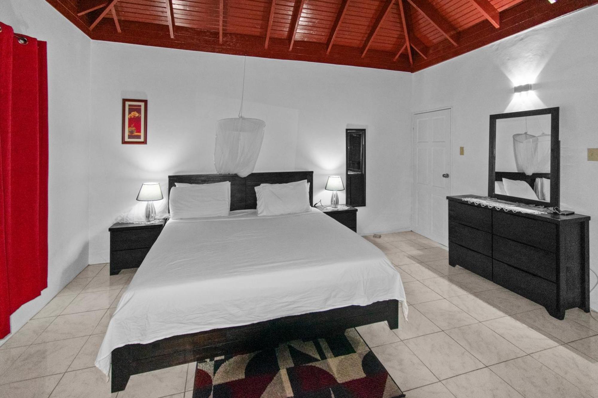 Harriott Heights Apartment Mandeville Exterior foto