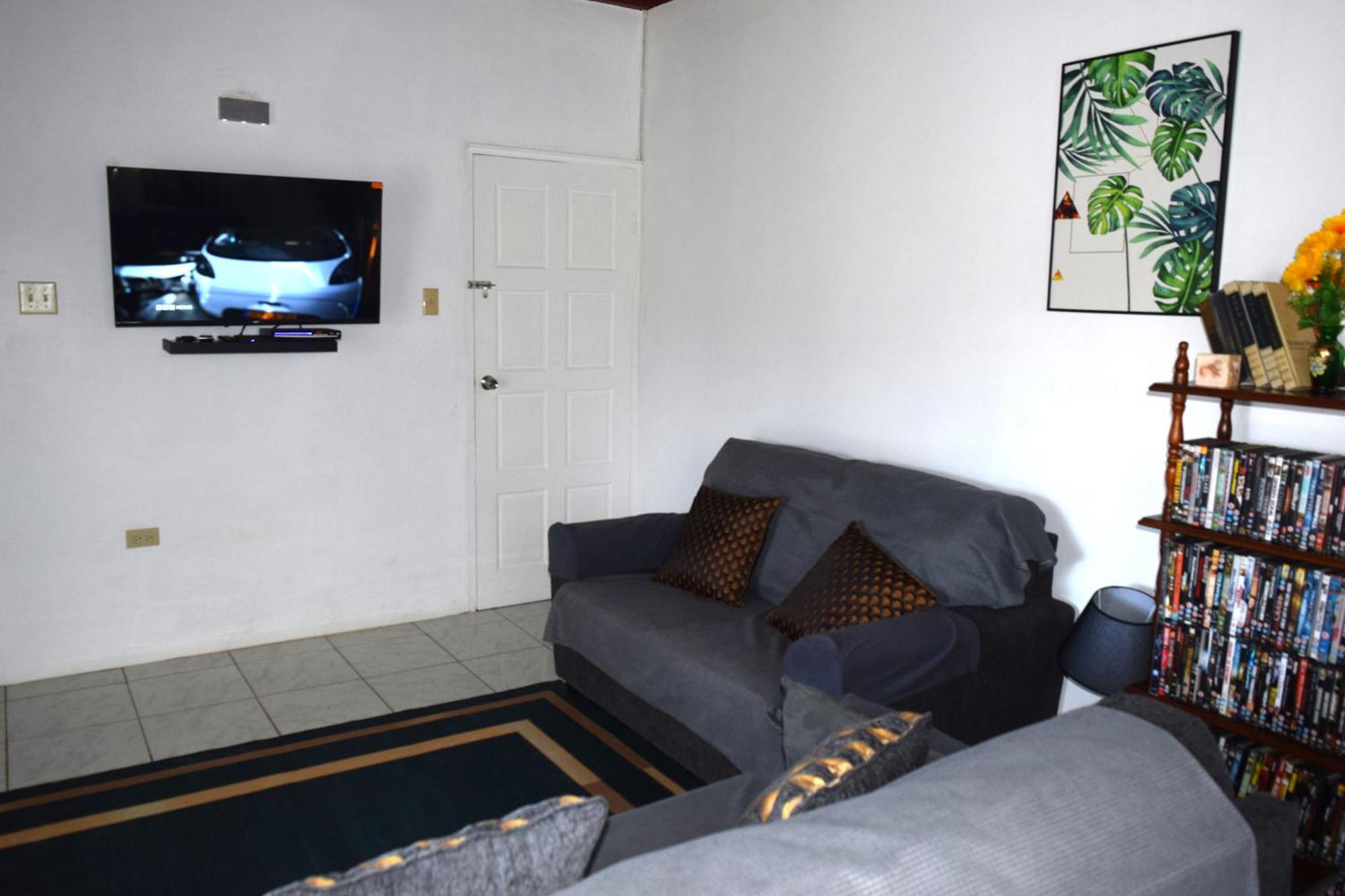 Harriott Heights Apartment Mandeville Exterior foto